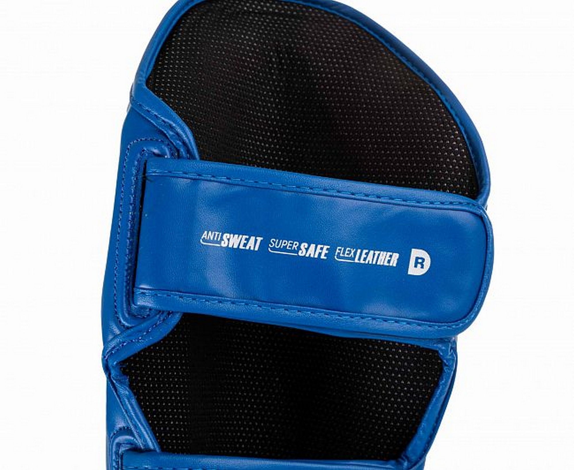 Защита голени и стопы Clinch Shin Instep Guard Kick 2.0 C521N синий 2000_1640