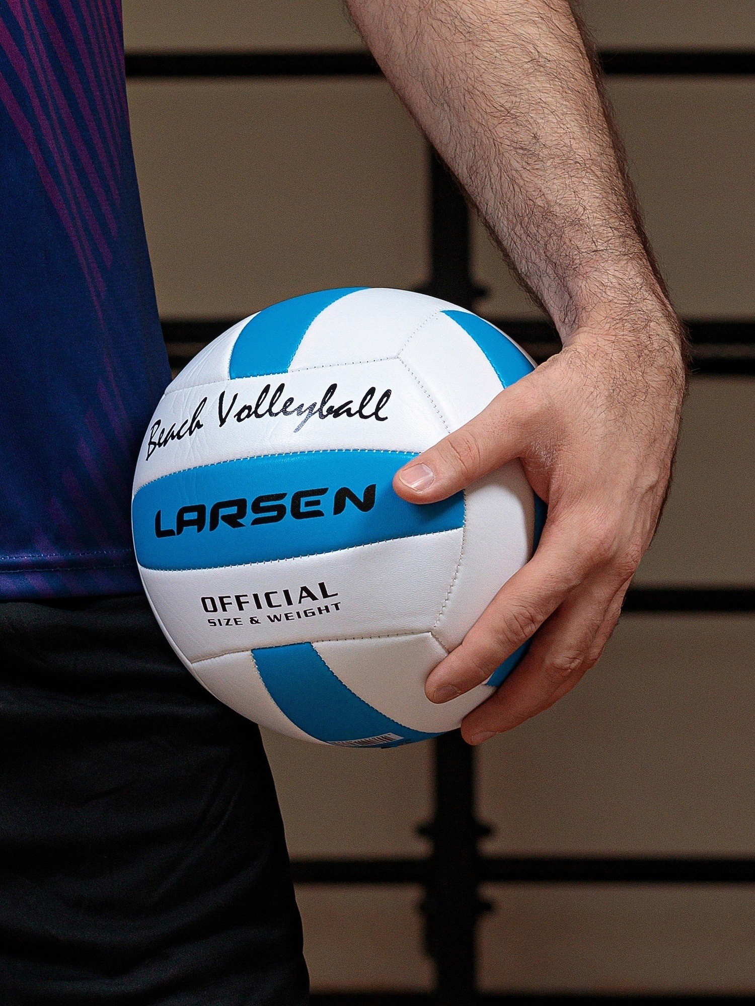 Мяч волейбольный пляжный Larsen Beach Volleyball Blue р.5 1500_2000