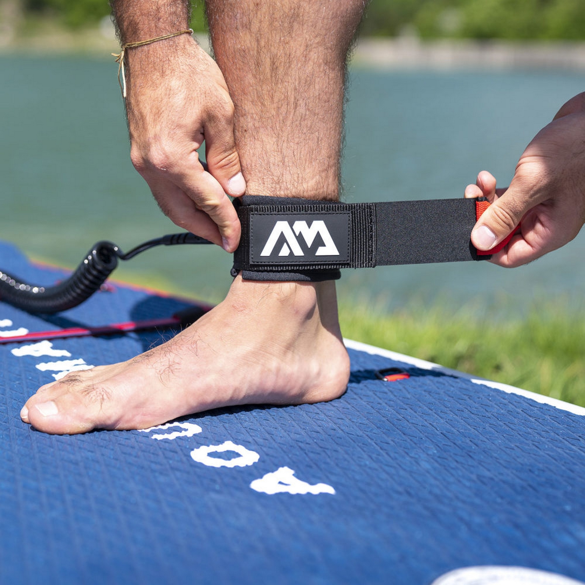 Лиш витой для SUP-доски Aqua Marina Paddle Board Coil Leash 10'/7mm B0303930 2000_2000